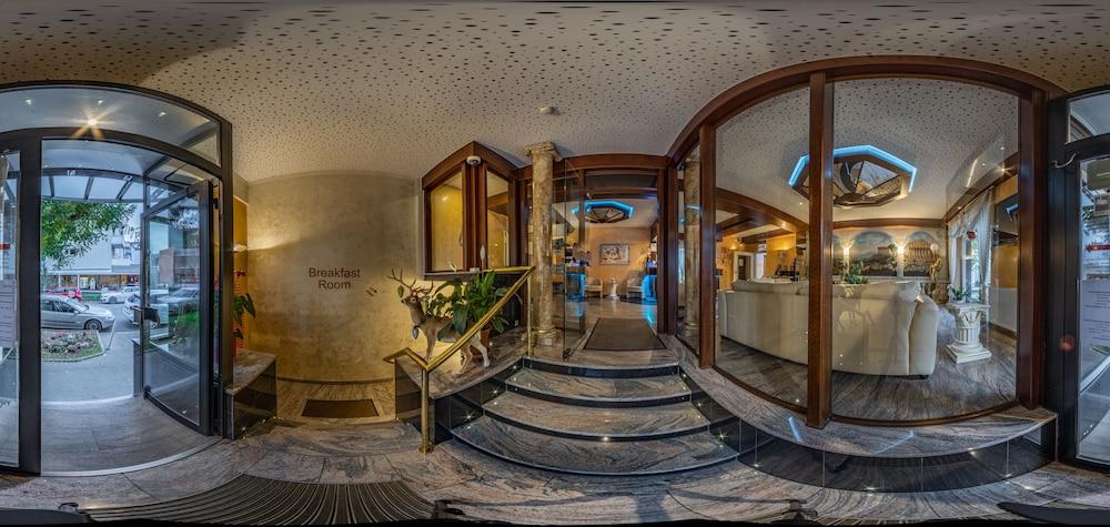 Aparthotel Astro - Nichtraucherhotel شتوتغارت المظهر الخارجي الصورة