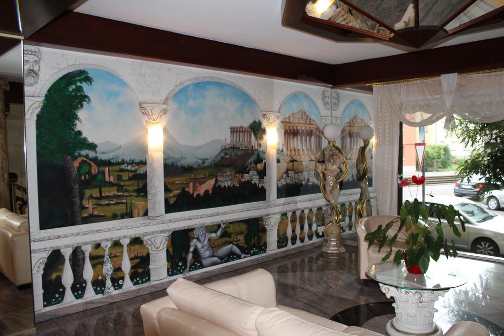 Aparthotel Astro - Nichtraucherhotel شتوتغارت المظهر الخارجي الصورة